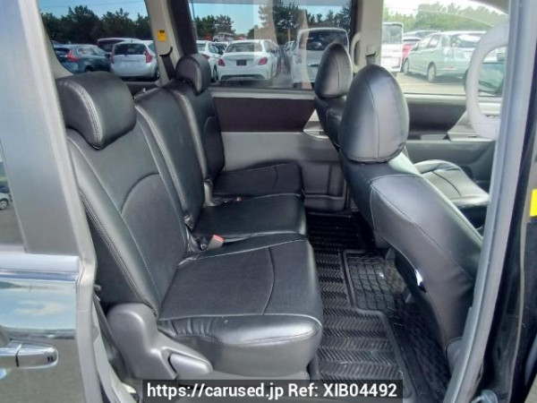 Used 2008 AT toyota voxy ZRR70W Image[14]