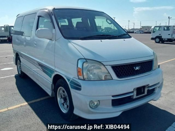 Used 2001 AT toyota regius-wagon RCH41W Image[0]