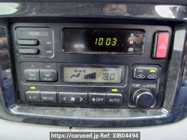 Used 2001 AT toyota regius-wagon RCH41W Image[22]