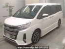 Toyota Noah ZRR80W