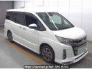 Toyota Noah ZRR80W