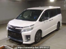 Toyota Voxy ZRR80W
