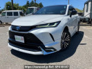 Toyota Harrier PHEV AXUP85