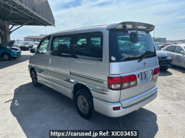 Used 2000 AT toyota hiace-regius RCH47W Image[4]