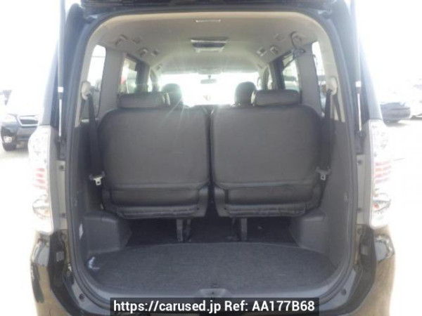 Used 2009 AT toyota voxy ZRR70W Image[8]