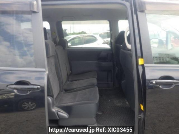 Used 2009 AT toyota noah ZRR70G Image[13]