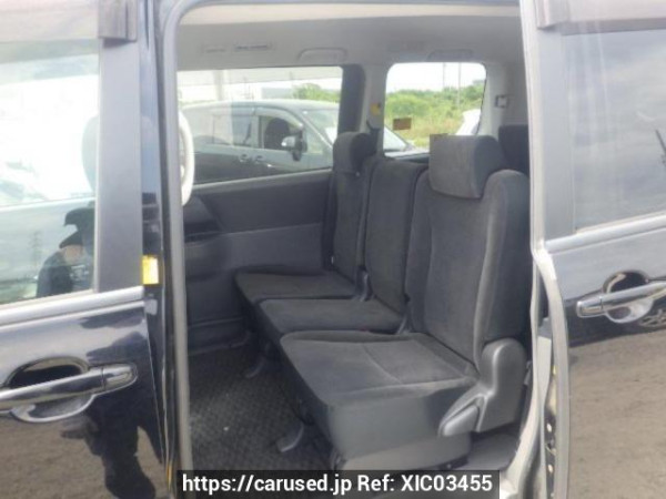 Used 2009 AT toyota noah ZRR70G Image[14]