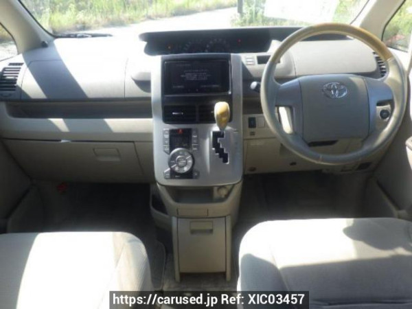 Used 2008 AT toyota noah ZRR70G Image[16]