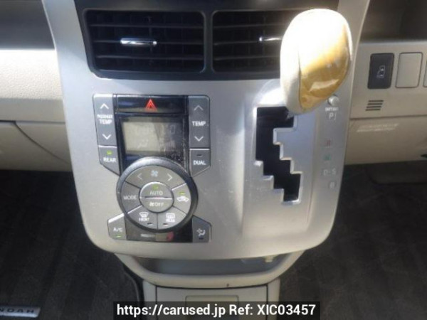 Used 2008 AT toyota noah ZRR70G Image[21]