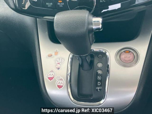 Used 2012 AT nissan serena C26 Image[27]