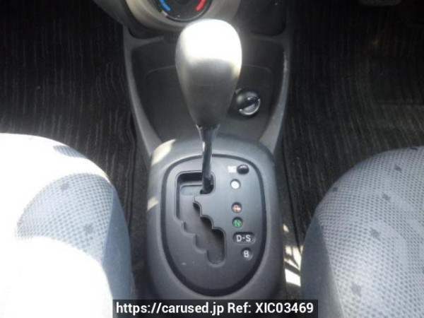 Used 2008 AT toyota vitz KSP90 Image[19]