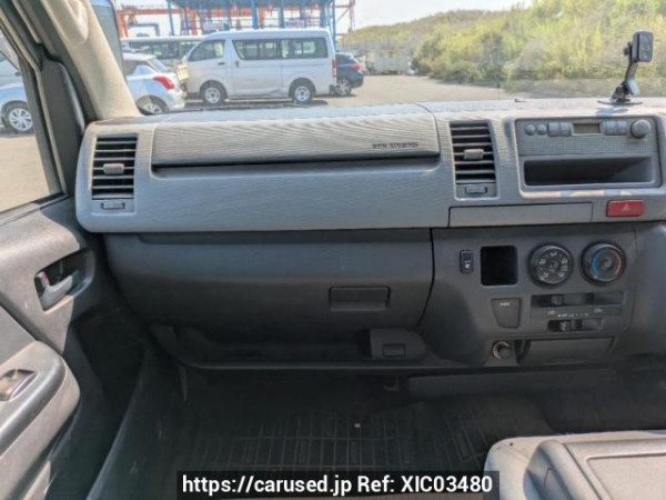 Used 2004 AT toyota hiace-van KDH205V Image[20]