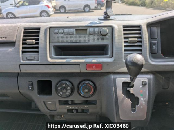 Used 2004 AT toyota hiace-van KDH205V Image[24]