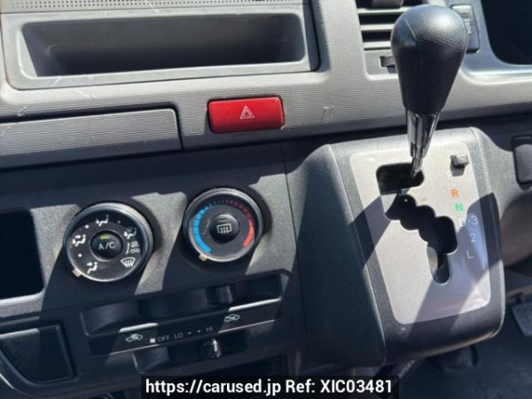 Used 2006 AT toyota hiace-van KDH205V Image[21]