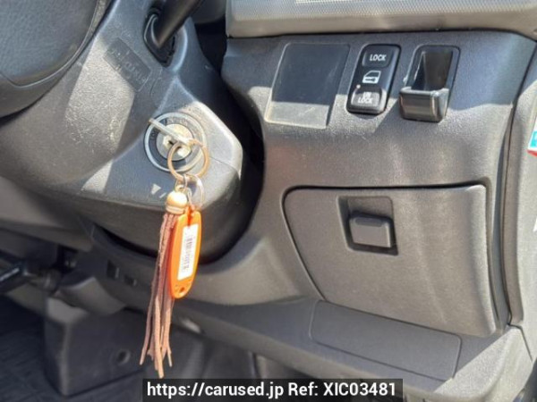 Used 2006 AT toyota hiace-van KDH205V Image[24]
