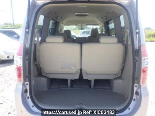 Used 2009 AT toyota noah ZRR70W Image[8]