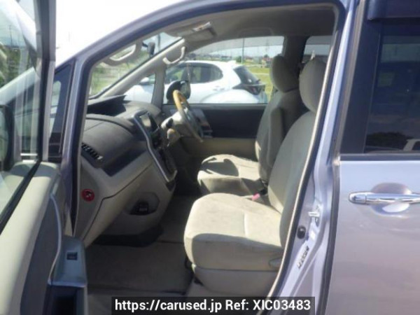 Used 2009 AT toyota noah ZRR70W Image[12]