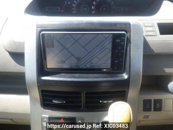 Used 2009 AT toyota noah ZRR70W Image[19]