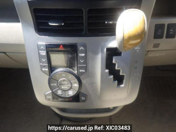 Used 2009 AT toyota noah ZRR70W Image[21]