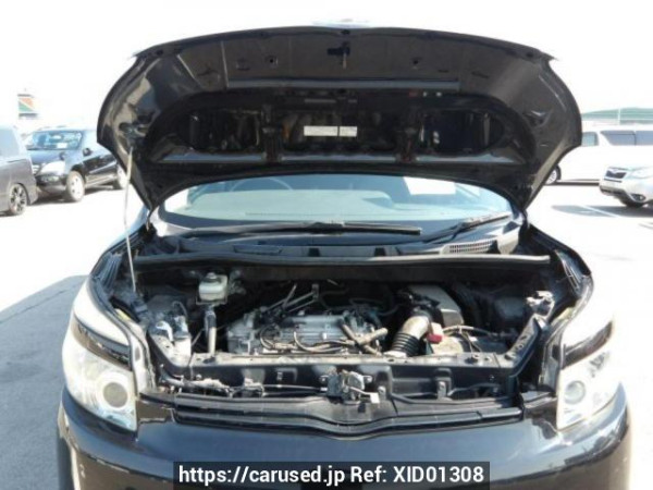 Used 2008 AT toyota voxy ZRR70W Image[7]