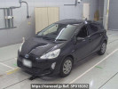 Toyota Aqua NHP10