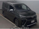 Toyota Voxy ZRR80W