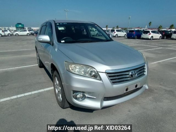 Used 2013 AT toyota vanguard ACA38W Image[0]