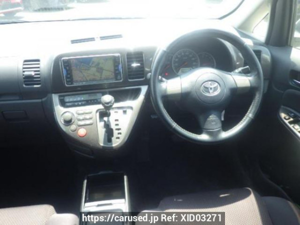 Used 2004 AT toyota wish ZNE10G Image[18]