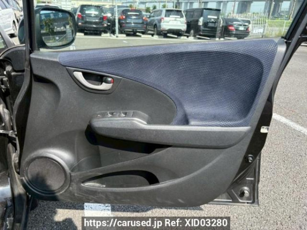 Used 2011 AT honda fit GE6 Image[16]