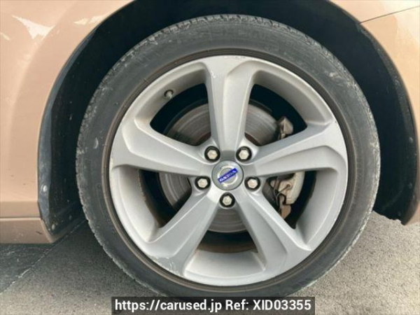 Used 2013 AT volvo v40 MB4164T Image[31]