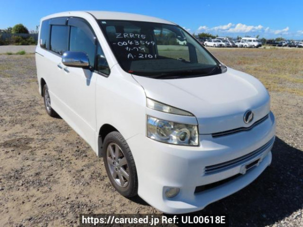 Used 2009 AT toyota voxy ZRR75W Image[0]