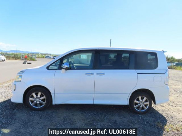 Used 2009 AT toyota voxy ZRR75W Image[3]