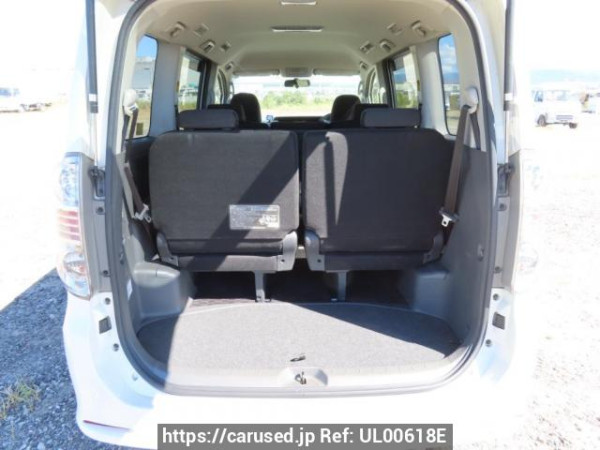 Used 2009 AT toyota voxy ZRR75W Image[8]