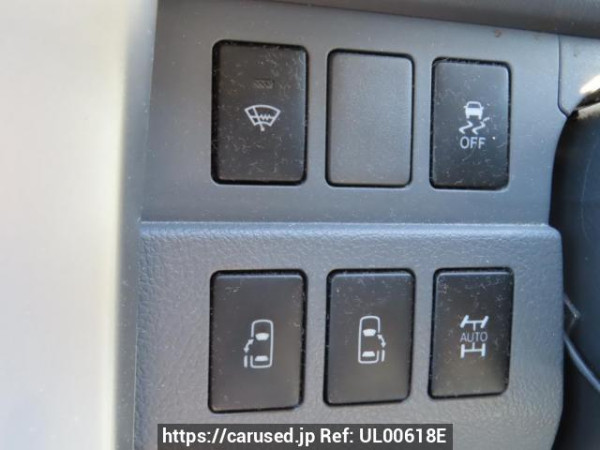 Used 2009 AT toyota voxy ZRR75W Image[29]