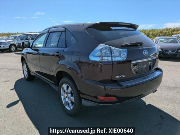 Used 2005 AT toyota harrier MCU30W Image[4]