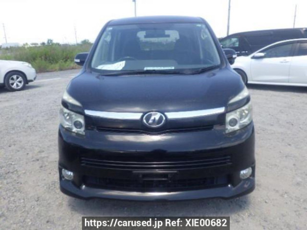 Used 2007 AT toyota voxy ZRR70W Image[1]