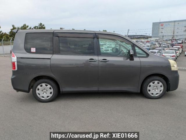 Used 2008 AT toyota noah ZRR70G Image[7]
