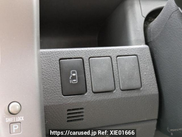 Used 2008 AT toyota noah ZRR70G Image[23]