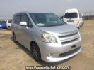 Toyota Noah ZRR70W