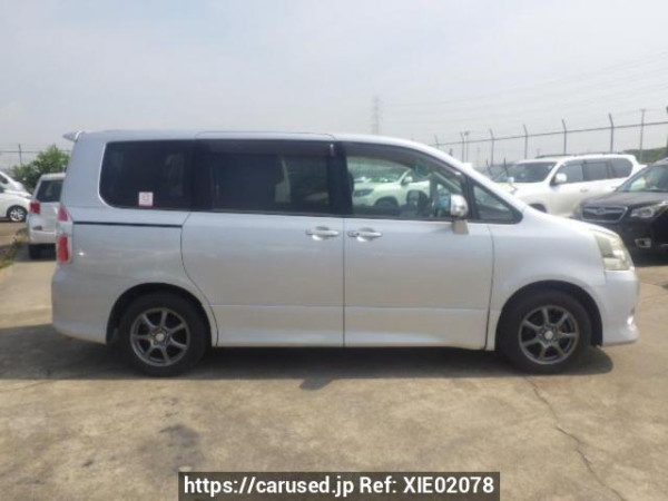 Used 2009 AT toyota noah ZRR70W Image[7]
