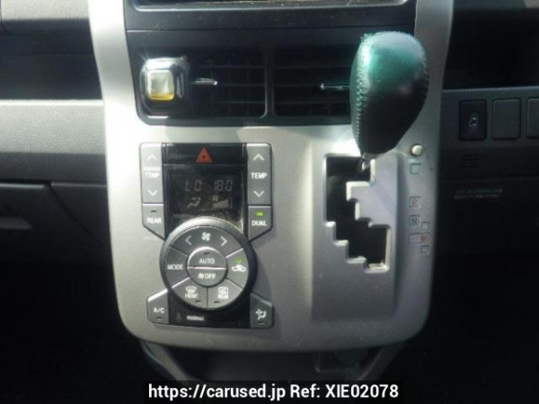 Used 2009 AT toyota noah ZRR70W Image[23]