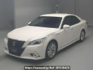 Toyota Crown Hybrid AWS210