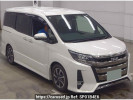 Toyota Noah ZRR85W