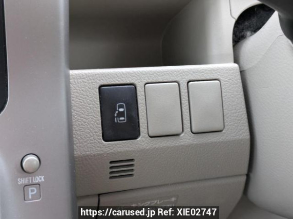 Used 2008 AT toyota noah ZRR70G Image[23]