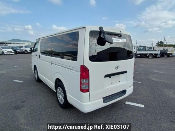 Used 2005 AT toyota regiusace-van KDH200V Image[4]