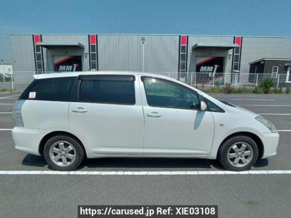Used 2004 AT toyota wish ZNE10G Image[7]
