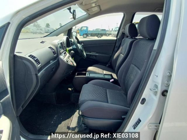 Used 2004 AT toyota wish ZNE10G Image[14]