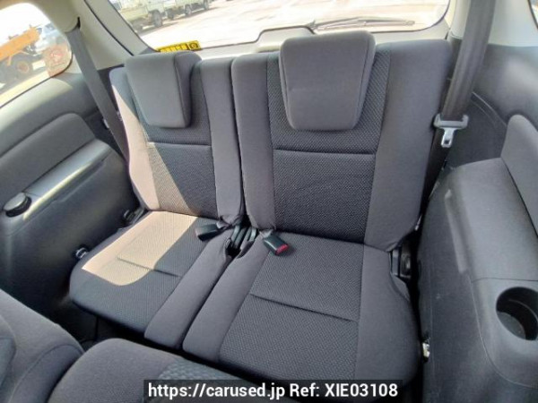 Used 2004 AT toyota wish ZNE10G Image[17]