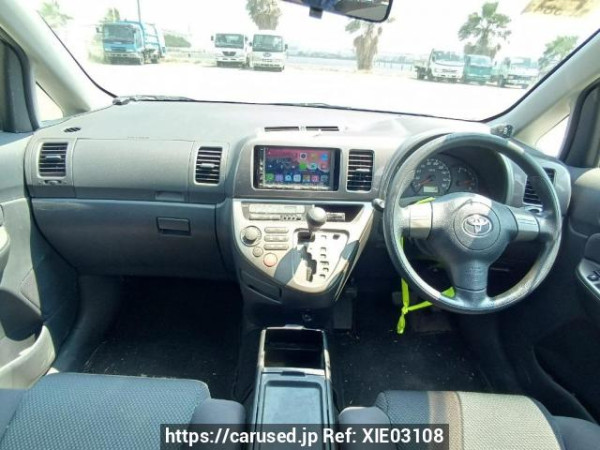 Used 2004 AT toyota wish ZNE10G Image[19]