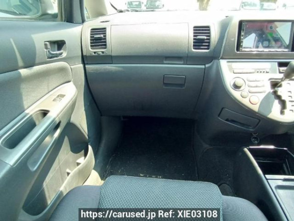 Used 2004 AT toyota wish ZNE10G Image[20]